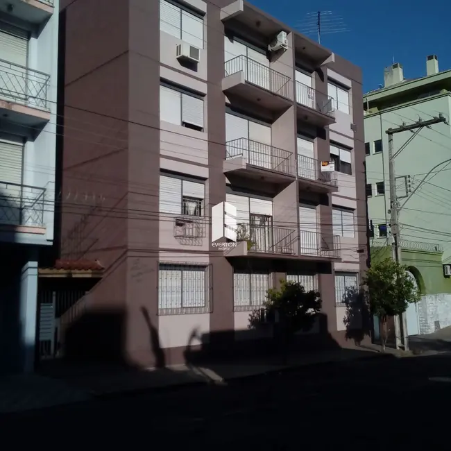 Foto 1 de Apartamento com 1 quarto à venda, 49m2 em Centro, Santa Maria - RS