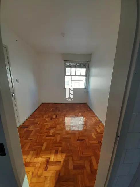 Foto 1 de Apartamento com 2 quartos à venda, 45m2 em Centro, Santa Maria - RS