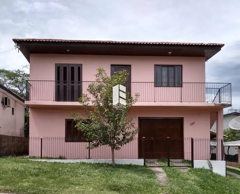 Foto 1 de Casa com 5 quartos à venda, 190m2 em Centro, Sao Vicente Do Sul - RS