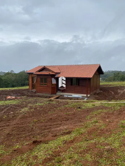 Foto 1 de Chácara com 2 quartos à venda, 10000m2 em Itaara - RS