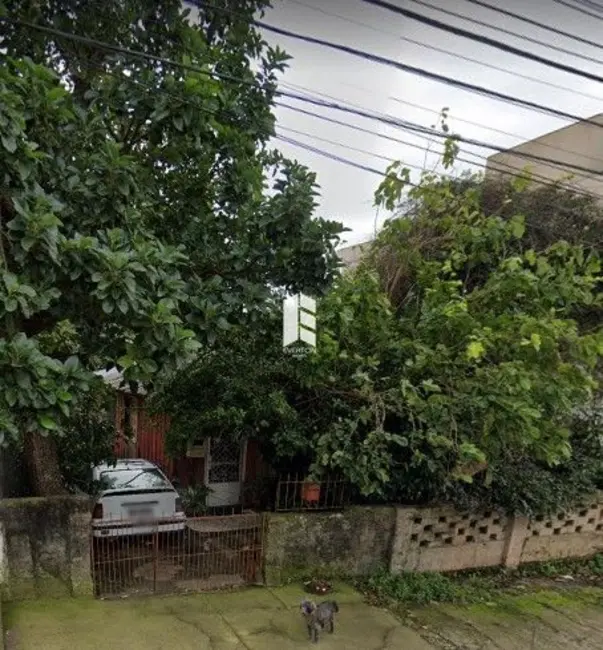 Foto 1 de Terreno / Lote à venda, 351m2 em Menino Jesus, Santa Maria - RS