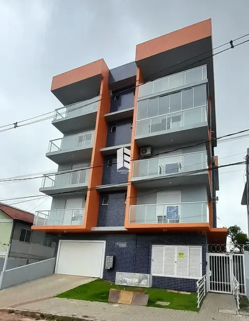 Foto 1 de Apartamento com 2 quartos à venda, 60m2 em Camobi, Santa Maria - RS