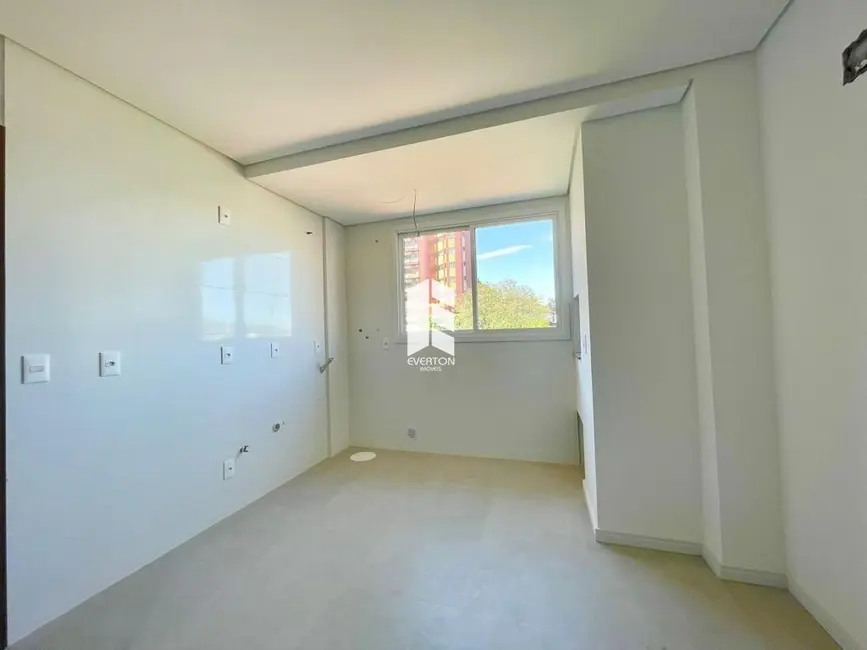 Foto 2 de Apartamento com 1 quarto à venda, 30m2 em Nossa Senhora de Lourdes, Santa Maria - RS