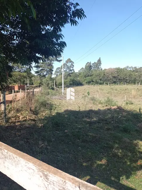 Foto 1 de Terreno / Lote à venda, 675m2 em Itaara - RS