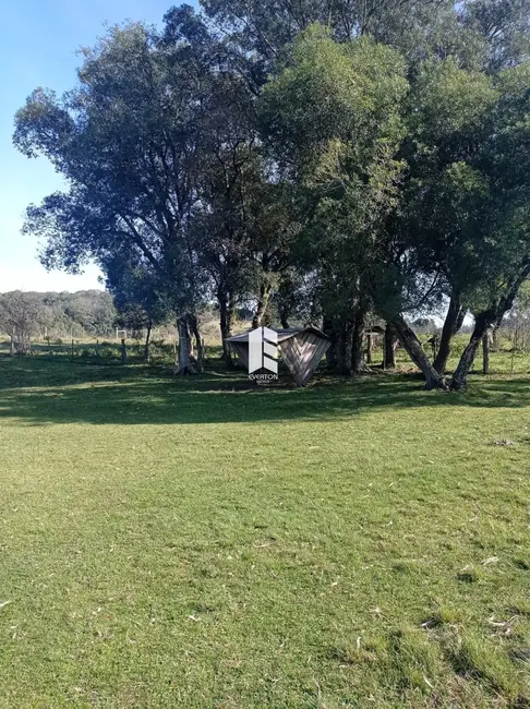 Foto 2 de Terreno / Lote à venda, 675m2 em Itaara - RS
