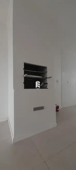 Foto 2 de Apartamento com 2 quartos à venda, 54m2 em Centro, Santa Maria - RS