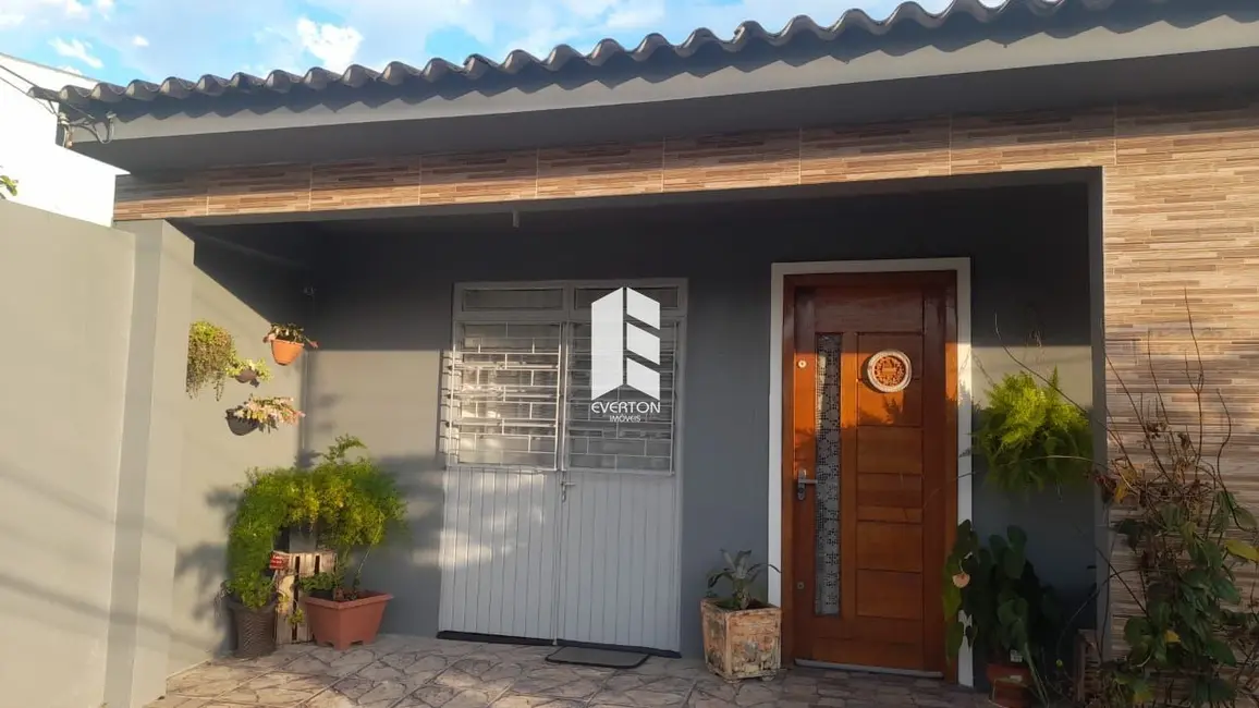 Foto 1 de Casa com 3 quartos à venda, 90m2 em Tancredo Neves, Santa Maria - RS