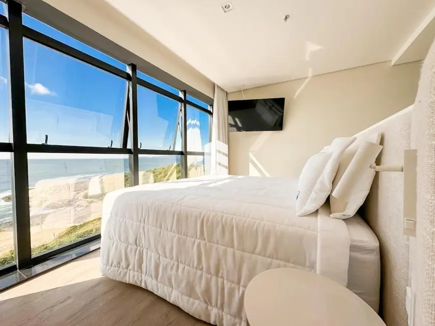 Foto 1 de Sala Comercial com 1 quarto à venda, 38m2 em Itapema - SC