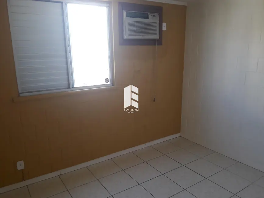 Foto 4 de Apartamento com 2 quartos à venda, 50m2 em Nossa Senhora Medianeira, Santa Maria - RS