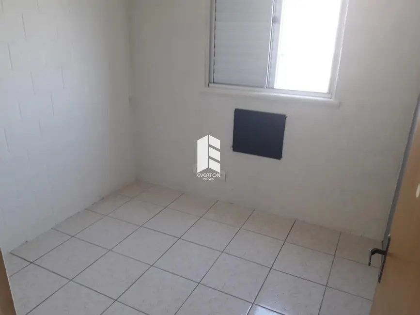 Foto 3 de Apartamento com 2 quartos à venda, 50m2 em Nossa Senhora Medianeira, Santa Maria - RS