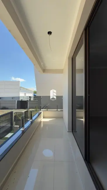 Casa com 3 quartos à venda, 143m2 em Camobi, Santa Maria - RS - imagem 4 Foto 4 de Casa com 3 quartos à venda, 143m2 em Camobi, Santa Maria - RS