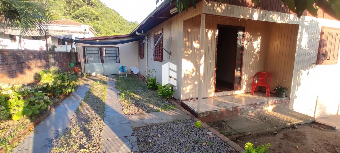 Foto 1 de Terreno / Lote à venda, 364m2 em Nossa Senhora do Perpétuo Socorro, Santa Maria - RS