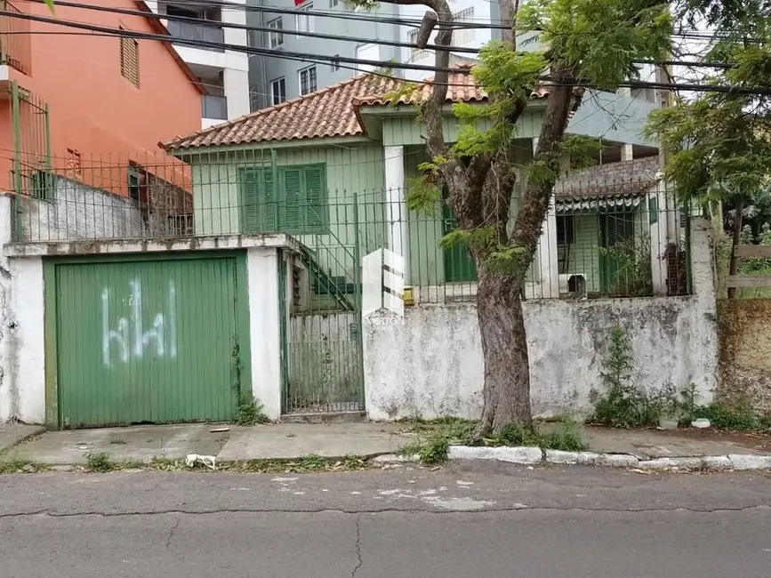 Foto 1 de Terreno / Lote à venda, 221m2 em Nossa Senhora de Fátima, Santa Maria - RS