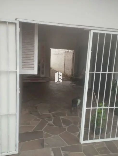 Casa com 3 quartos à venda, 98m2 em Juscelino Kubitschek, Santa Maria - RS - imagem 8 Foto 8 de Casa com 3 quartos à venda, 98m2 em Juscelino Kubitschek, Santa Maria - RS