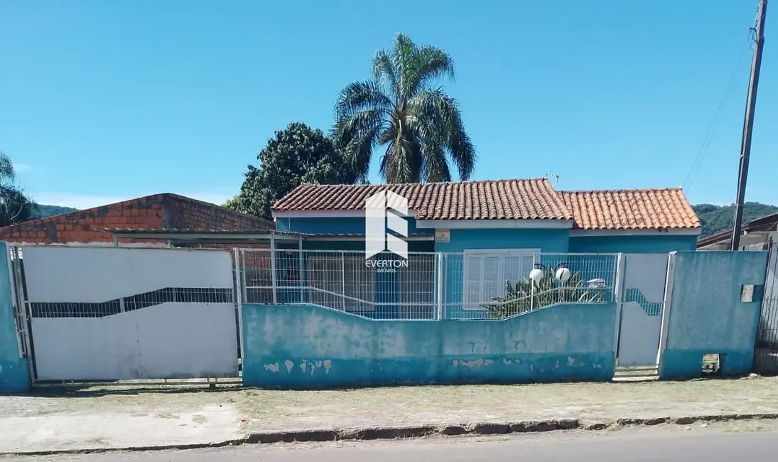 Casa com 2 quartos à venda, 66m2 em Carolina, Santa Maria - RS - imagem 1 Foto 1 de Casa com 2 quartos à venda, 66m2 em Carolina, Santa Maria - RS