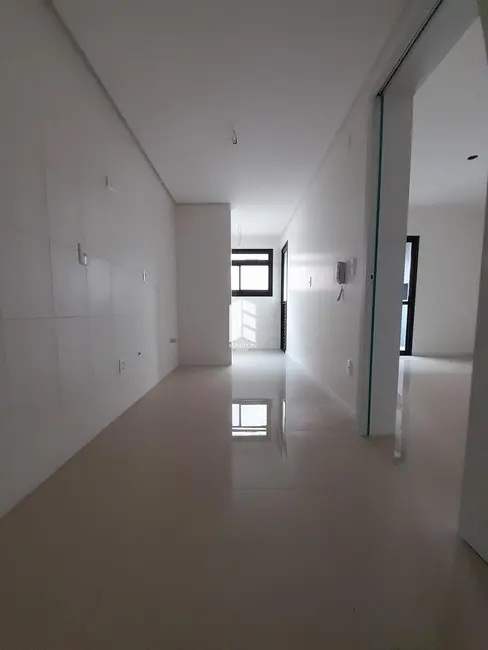 Foto 8 de Apartamento com 3 quartos à venda, 89m2 em Uglione, Santa Maria - RS