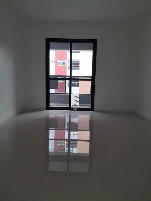 Foto 5 de Apartamento com 3 quartos à venda, 89m2 em Uglione, Santa Maria - RS