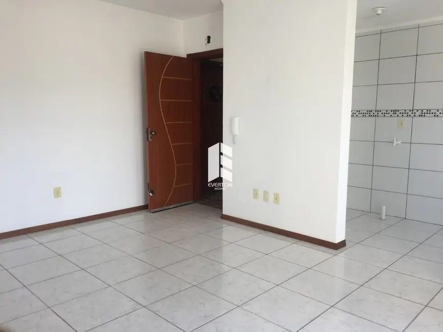 Foto 2 de Apartamento com 2 quartos à venda, 66m2 em São João, Santa Maria - RS