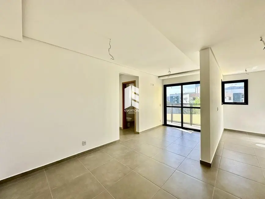 Foto 4 de Apartamento com 2 quartos à venda, 55m2 em Nossa Senhora do Rosário, Santa Maria - RS