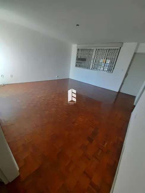 Foto 2 de Apartamento com 2 quartos à venda, 140m2 em Bonfim, Santa Maria - RS