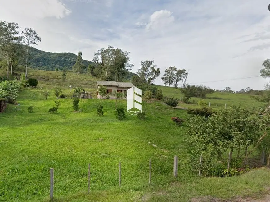 Foto 1 de Chácara com 2 quartos à venda, 7500m2 em Santa Maria - RS