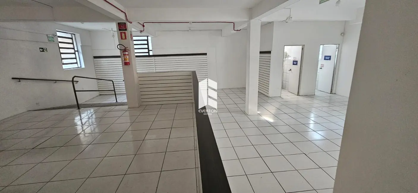 Foto 6 de Loja com 1 quarto à venda, 570m2 em Centro, Santa Maria - RS