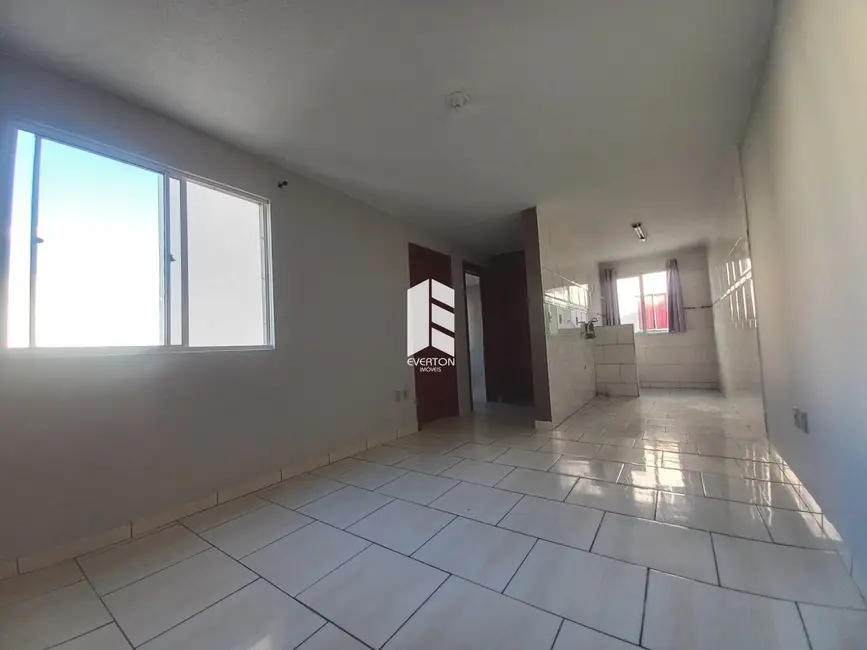 Foto 2 de Apartamento com 2 quartos à venda, 49m2 em Santa Maria - RS