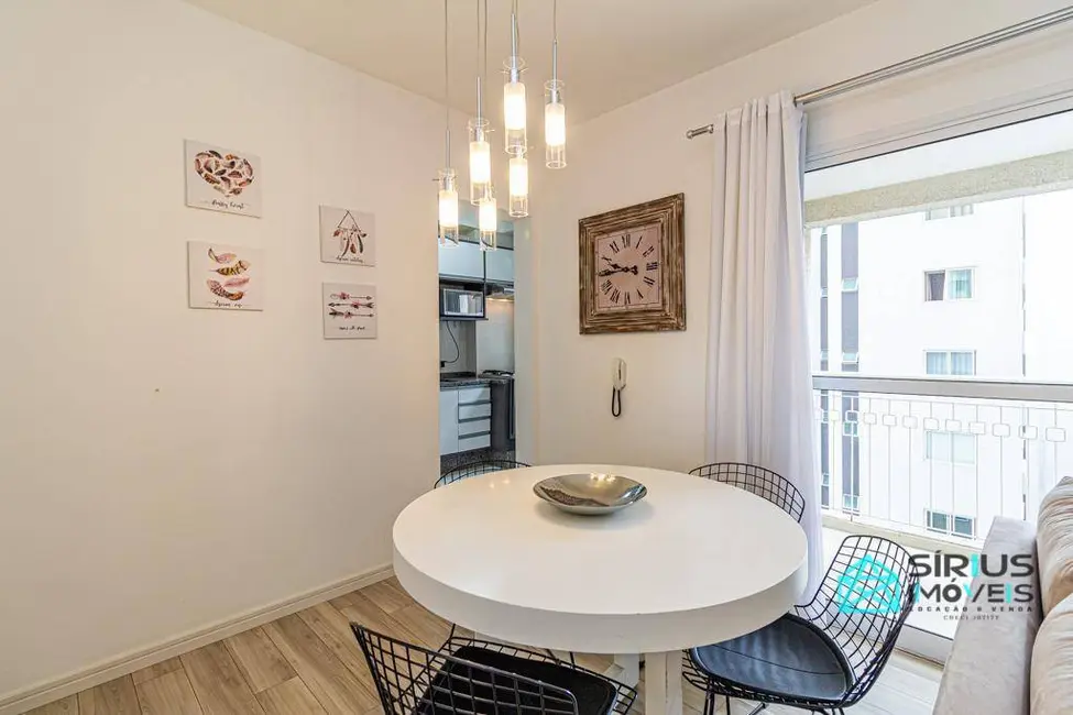 Apartamento com 1 quarto para alugar, 87m2 em Centro, Curitiba - PR - imagem 9 Foto 9 de Apartamento com 1 quarto para alugar, 87m2 em Centro, Curitiba - PR