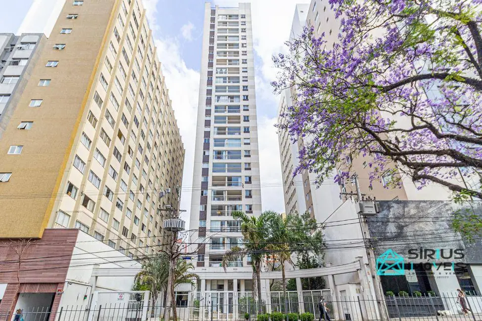 Apartamento com 1 quarto para alugar, 87m2 em Centro, Curitiba - PR - imagem 2 Foto 2 de Apartamento com 1 quarto para alugar, 87m2 em Centro, Curitiba - PR