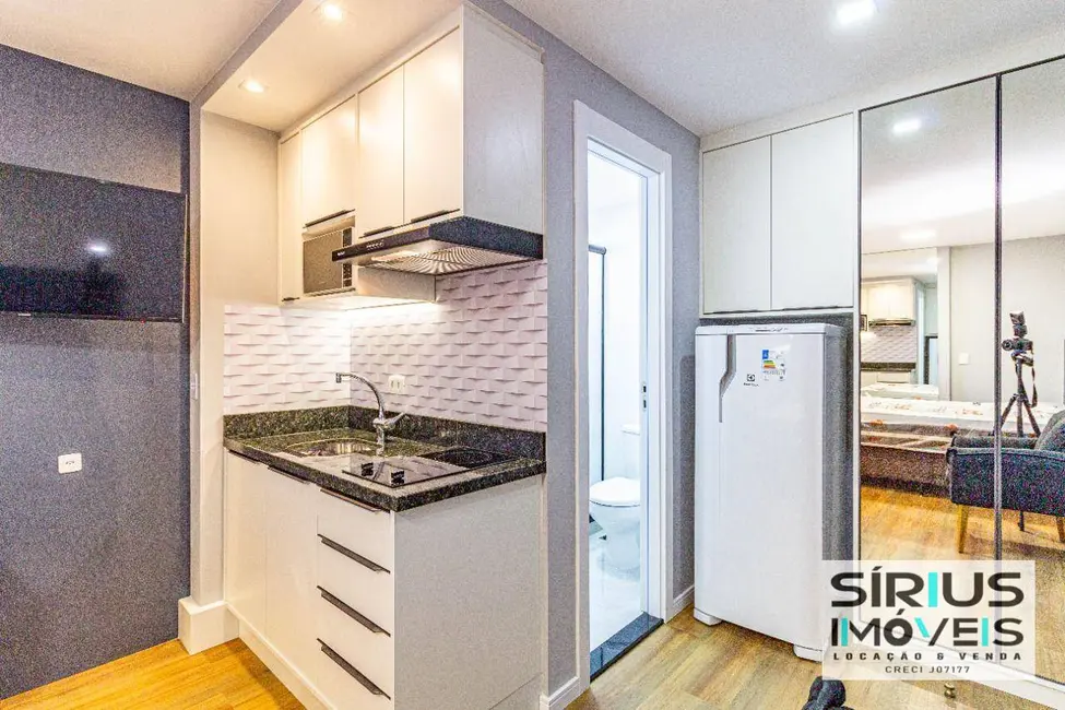 Foto 3 de Kitnet com 1 quarto à venda, 30m2 em Centro, Curitiba - PR