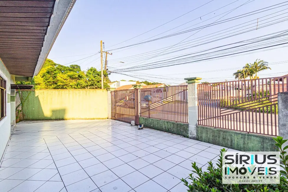 Sobrado com 3 quartos à venda, 420m2 em Cachoeira, Araucaria - PR - imagem 9 Foto 9 de Sobrado com 3 quartos à venda, 420m2 em Cachoeira, Araucaria - PR