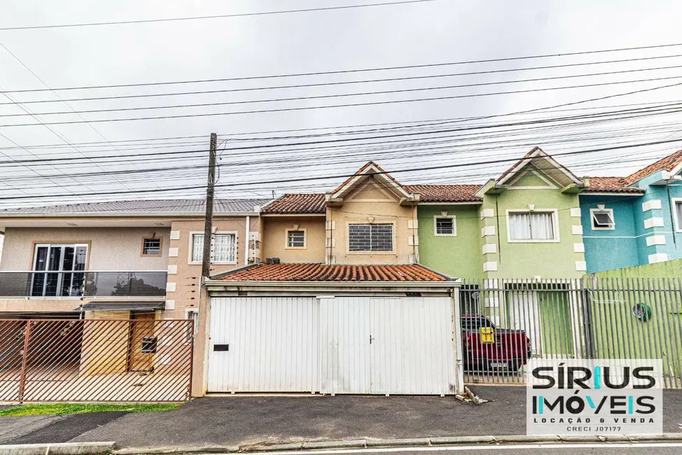 Sobrado com 3 quartos à venda, 370m2 em Almirante Tamandare - PR - imagem 3 Foto 3 de Sobrado com 3 quartos à venda, 370m2 em Almirante Tamandare - PR