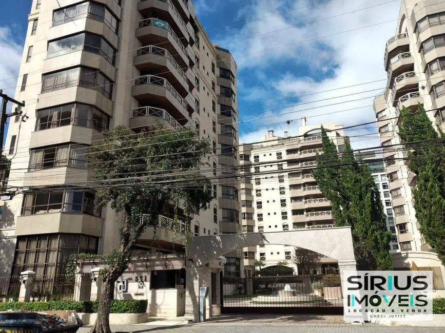 Foto 2 de Apartamento com 4 quartos à venda, 681m2 em Batel, Curitiba - PR