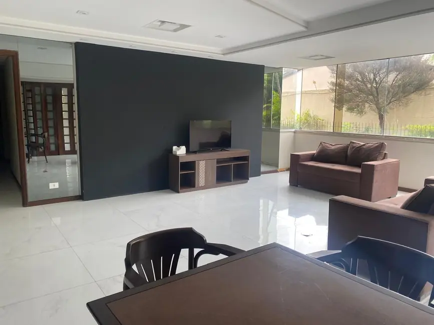 Foto 8 de Apartamento com 4 quartos para alugar, 230m2 em São Francisco, Curitiba - PR