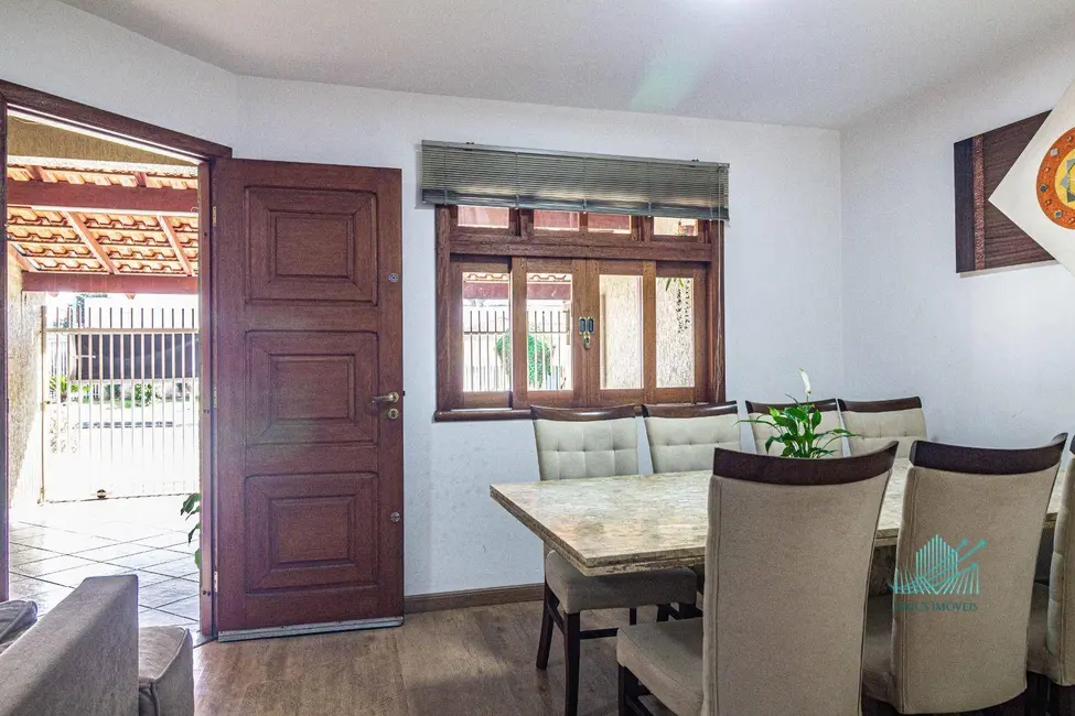 Sobrado com 3 quartos à venda, 97m2 em Boqueirão, Curitiba - PR - imagem 6 Foto 6 de Sobrado com 3 quartos à venda, 97m2 em Boqueirão, Curitiba - PR