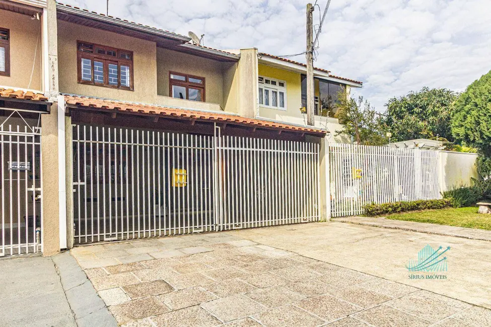 Sobrado com 3 quartos à venda, 97m2 em Boqueirão, Curitiba - PR - imagem 3 Foto 3 de Sobrado com 3 quartos à venda, 97m2 em Boqueirão, Curitiba - PR