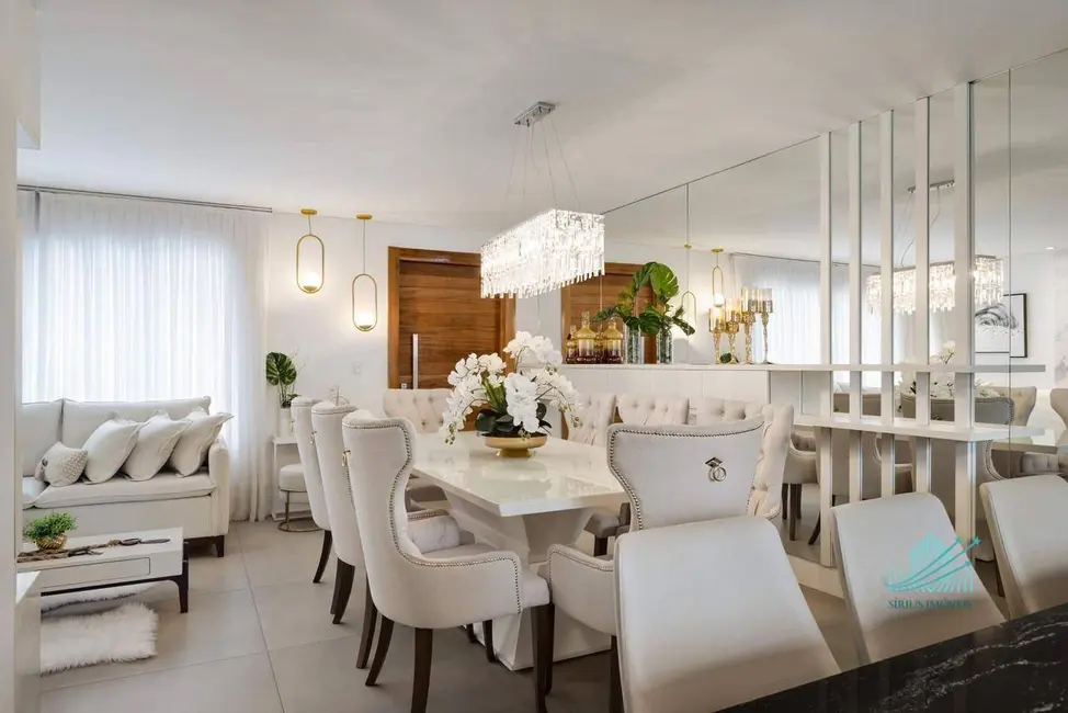 Sobrado com 3 quartos à venda, 138m2 em Atuba, Curitiba - PR - imagem 2 Foto 2 de Sobrado com 3 quartos à venda, 138m2 em Atuba, Curitiba - PR