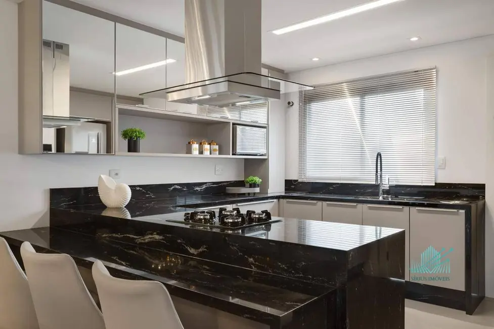 Sobrado com 3 quartos à venda, 138m2 em Atuba, Curitiba - PR - imagem 6 Foto 6 de Sobrado com 3 quartos à venda, 138m2 em Atuba, Curitiba - PR