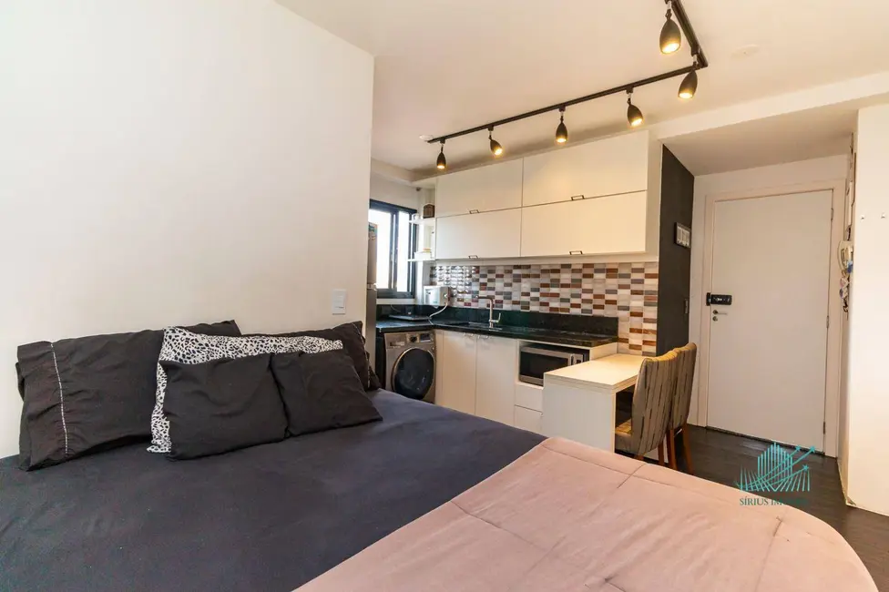 Foto 7 de Kitnet para alugar, 55m2 em Portão, Curitiba - PR