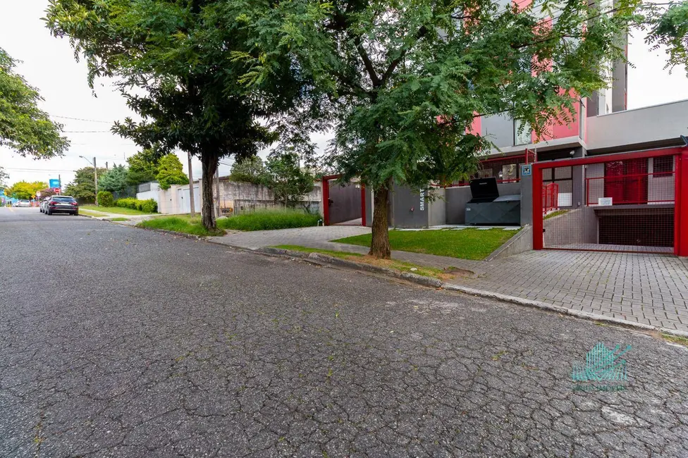 Foto 5 de Kitnet para alugar, 55m2 em Portão, Curitiba - PR