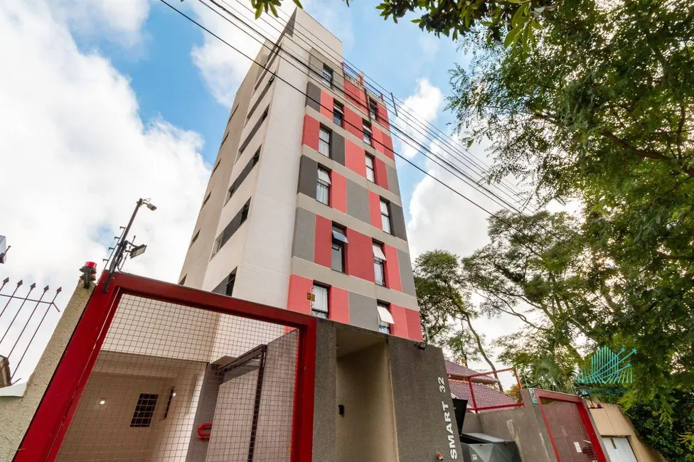 Foto 2 de Kitnet para alugar, 55m2 em Portão, Curitiba - PR