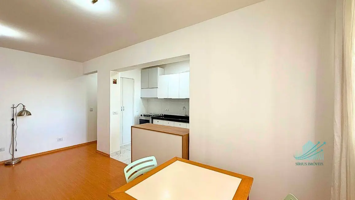Apartamento com 2 quartos para alugar, 76m2 em Cristo Rei, Curitiba - PR - imagem 7 Foto 7 de Apartamento com 2 quartos para alugar, 76m2 em Cristo Rei, Curitiba - PR