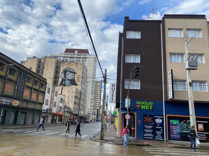 Foto 16 de Loja para alugar, 60m2 em Centro, Curitiba - PR