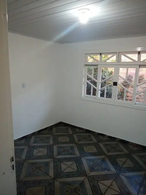 Casa com 3 quartos para alugar, 140m2 em Cruzeiro, Sao Bento Do Sul - SC - imagem 7 Foto 7 de Casa com 3 quartos para alugar, 140m2 em Cruzeiro, Sao Bento Do Sul - SC