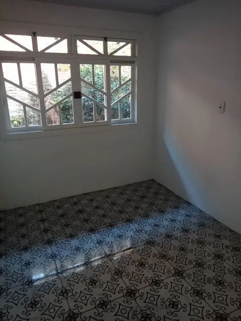Casa com 3 quartos para alugar, 140m2 em Cruzeiro, Sao Bento Do Sul - SC - imagem 4 Foto 4 de Casa com 3 quartos para alugar, 140m2 em Cruzeiro, Sao Bento Do Sul - SC