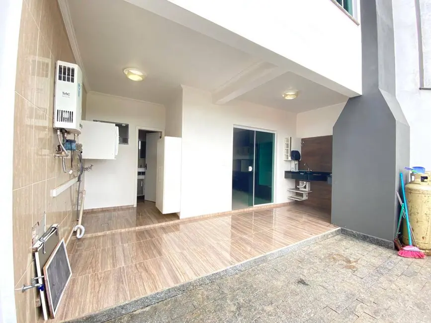 Foto 1 de Casa com 2 quartos à venda, 90m2 em Progresso, Sao Bento Do Sul - SC