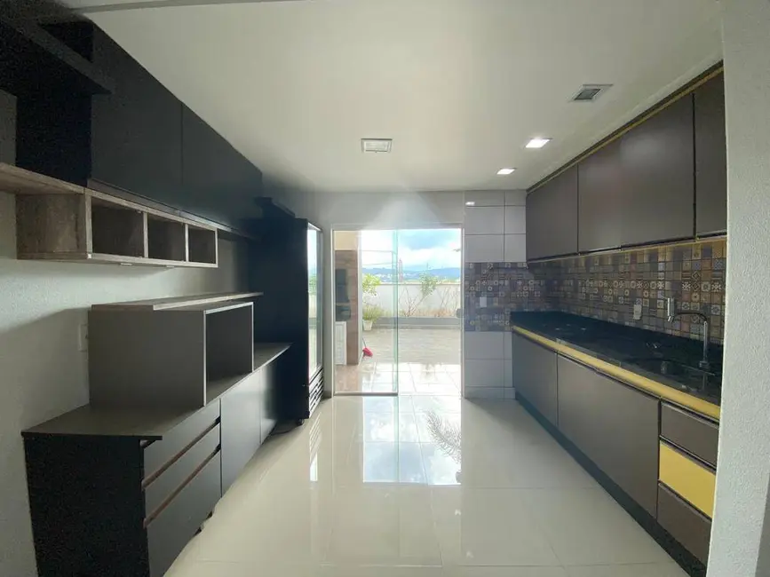 Casa com 2 quartos à venda, 90m2 em Progresso, Sao Bento Do Sul - SC - imagem 5 Foto 5 de Casa com 2 quartos à venda, 90m2 em Progresso, Sao Bento Do Sul - SC