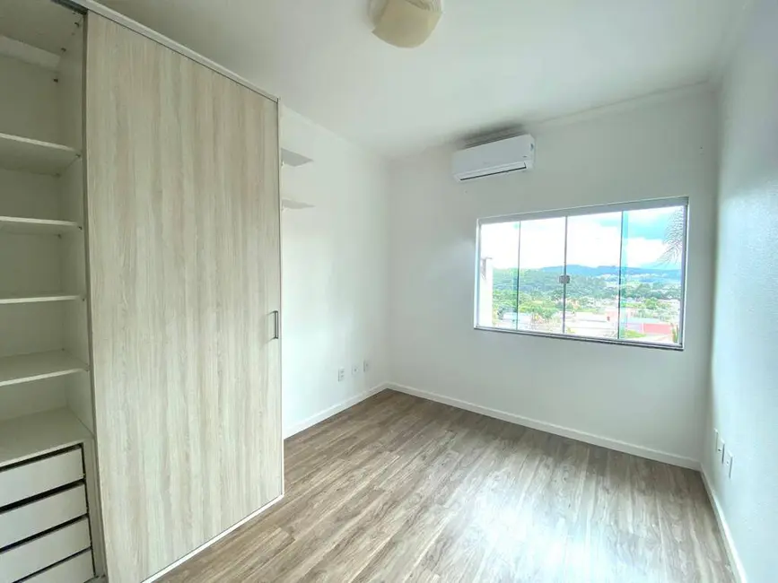 Casa com 2 quartos à venda, 90m2 em Progresso, Sao Bento Do Sul - SC - imagem 3 Foto 3 de Casa com 2 quartos à venda, 90m2 em Progresso, Sao Bento Do Sul - SC