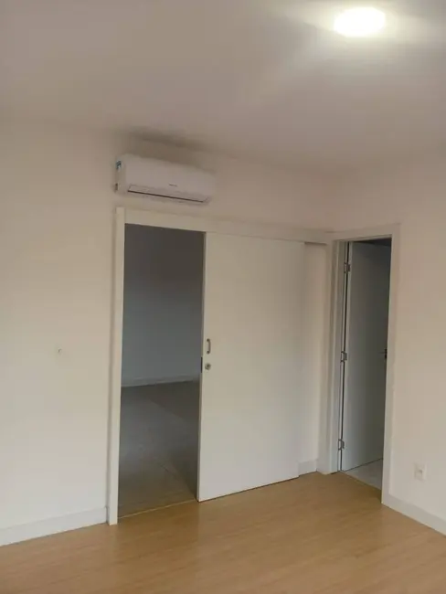 Apartamento com 3 quartos para alugar, 90m2 em Cruzeiro, Sao Bento Do Sul - SC - imagem 5 Foto 5 de Apartamento com 3 quartos para alugar, 90m2 em Cruzeiro, Sao Bento Do Sul - SC