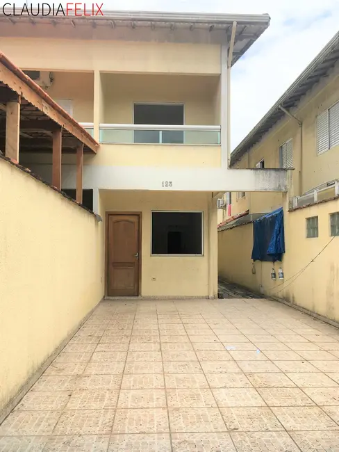 Foto 1 de Casa com 2 quartos à venda, 70m2 em Sítio do Campo, Praia Grande - SP